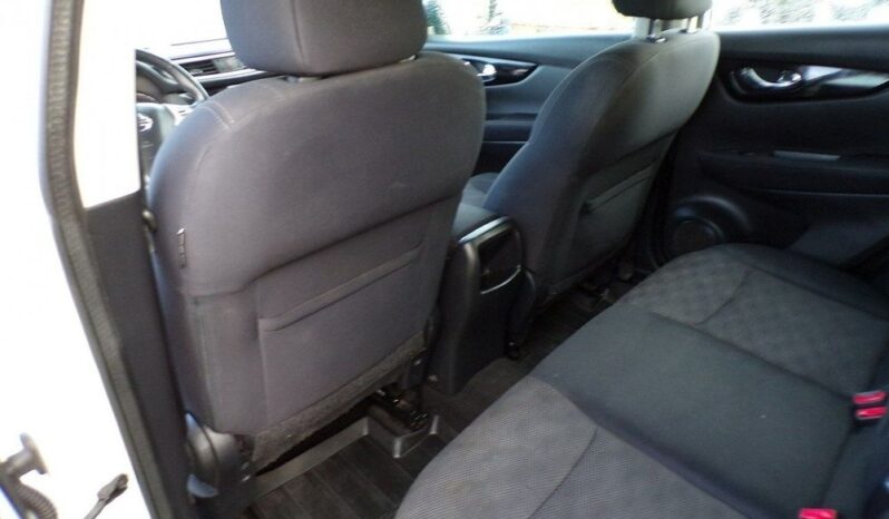 NISSAN Qashqai  | 4×4 (doł. ręcznie) | Manualna | 131 KM | Biały full