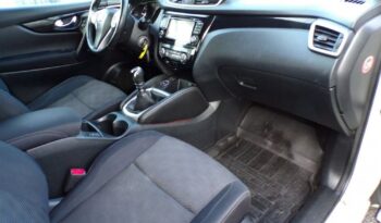 NISSAN Qashqai  | 4×4 (doł. ręcznie) | Manualna | 131 KM | Biały full