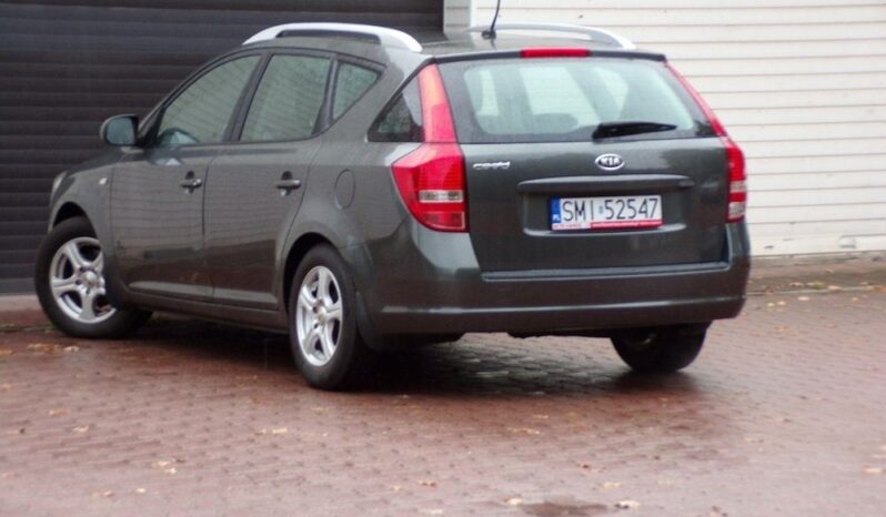 KIA Ceed  | FWD (przód) | Manualna | 90 KM | Szary full