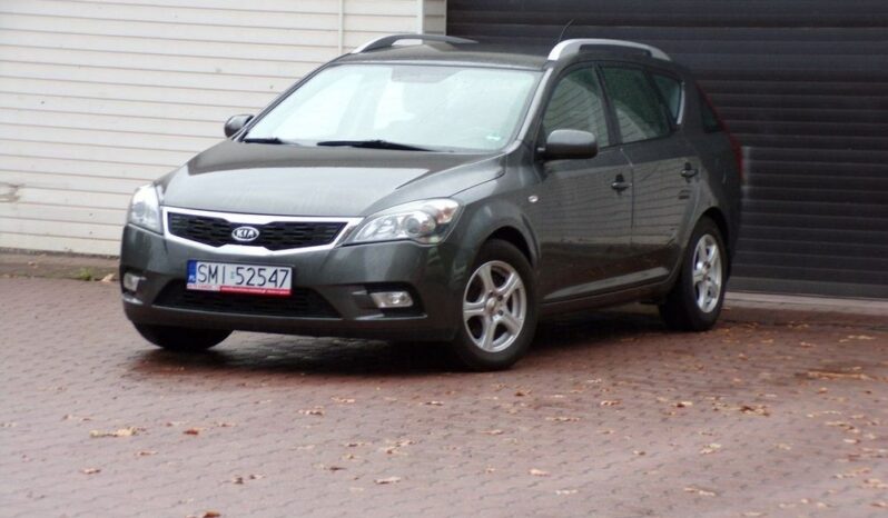 KIA Ceed  | FWD (przód) | Manualna | 90 KM | Szary full