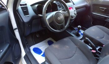 KIA Soul  | FWD (przód) | Manualna | 126 KM | Beżowy full