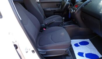 KIA Soul  | FWD (przód) | Manualna | 126 KM | Beżowy full