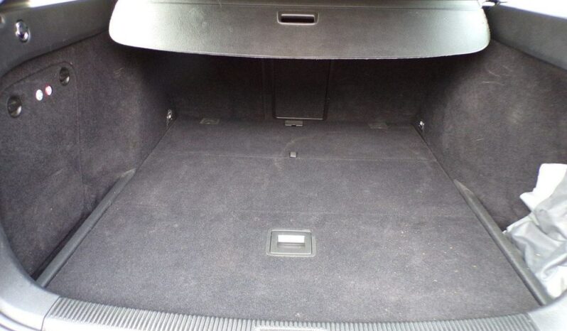 VOLKSWAGEN Golf  | FWD (przód) | Manualna | 102 KM | Czarny full