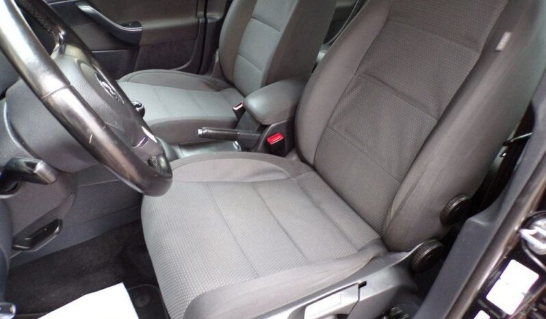 VOLKSWAGEN Golf  | FWD (przód) | Manualna | 102 KM | Czarny full