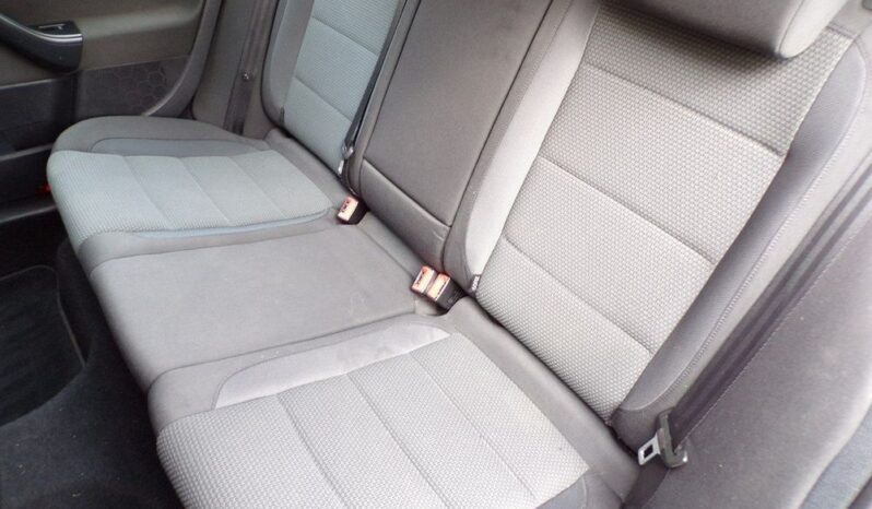 VOLKSWAGEN Golf  | FWD (przód) | Manualna | 102 KM | Czarny full