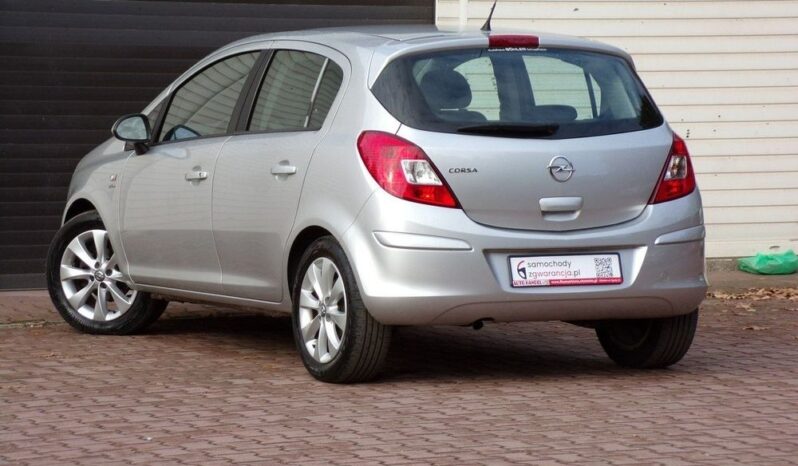 OPEL Corsa  | FWD (przód) | Manualna | 87 KM | Srebrny full
