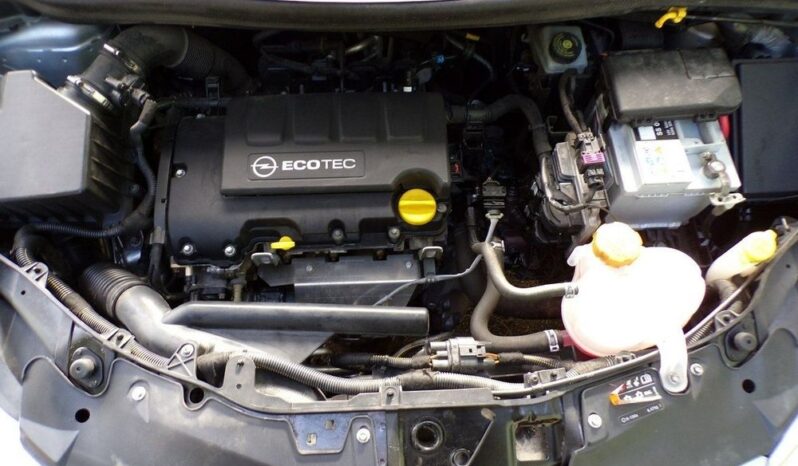 OPEL Corsa  | FWD (przód) | Manualna | 87 KM | Srebrny full