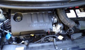 KIA Venga  | FWD (przód) | Manualna | 75 KM | Czarny full