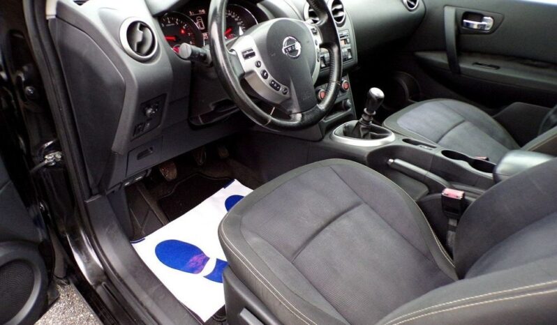 NISSAN Qashqai  | FWD (przód) | Manualna | 141 KM | Czarny full