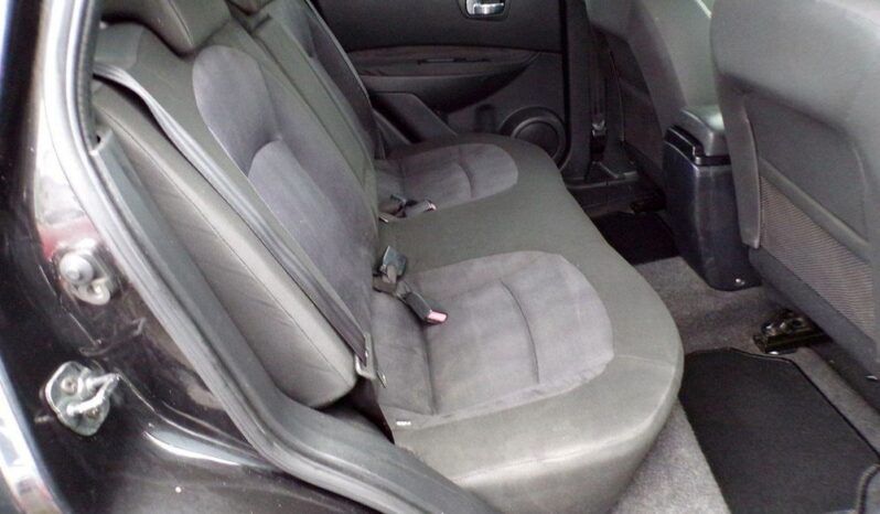 NISSAN Qashqai  | FWD (przód) | Manualna | 141 KM | Czarny full