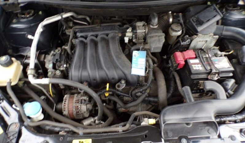 NISSAN Qashqai  | FWD (przód) | Manualna | 141 KM | Czarny full