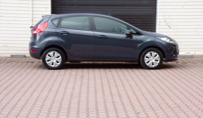 FORD Fiesta  | FWD (przód) | Manualna | 82 KM | Szary full