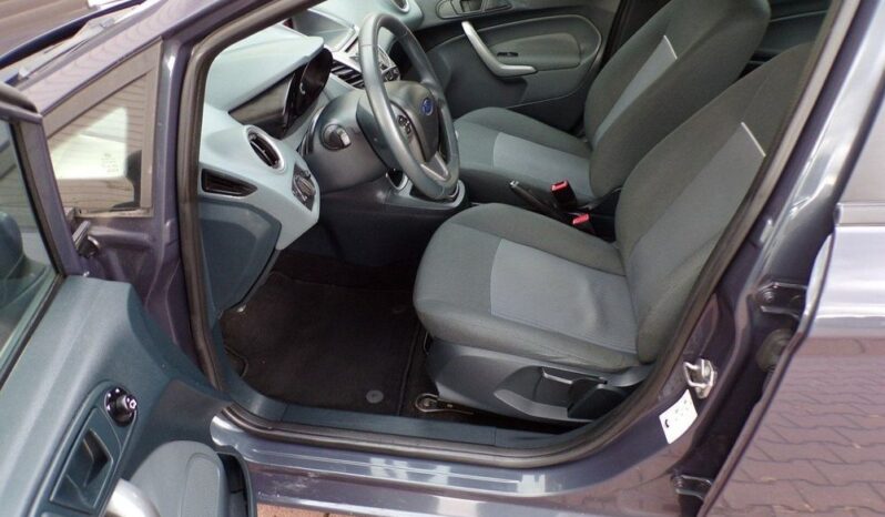 FORD Fiesta  | FWD (przód) | Manualna | 82 KM | Szary full