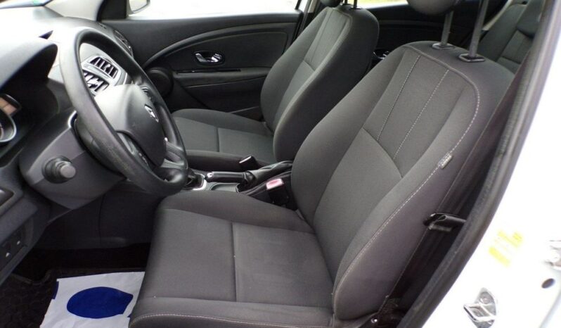 RENAULT Megane  | FWD (przód) | Manualna | 115 KM | Biały full