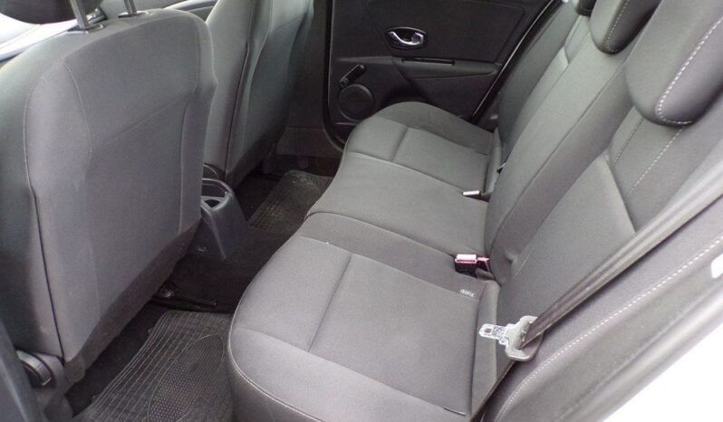 RENAULT Megane  | FWD (przód) | Manualna | 115 KM | Biały full