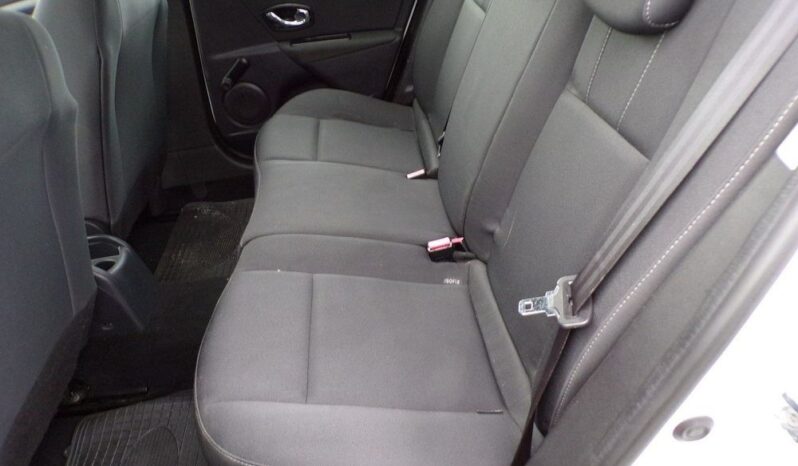 RENAULT Megane  | FWD (przód) | Manualna | 115 KM | Biały full