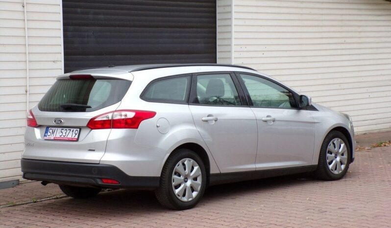 FORD Focus  | FWD (przód) | Manualna | 115 KM | Srebrny full