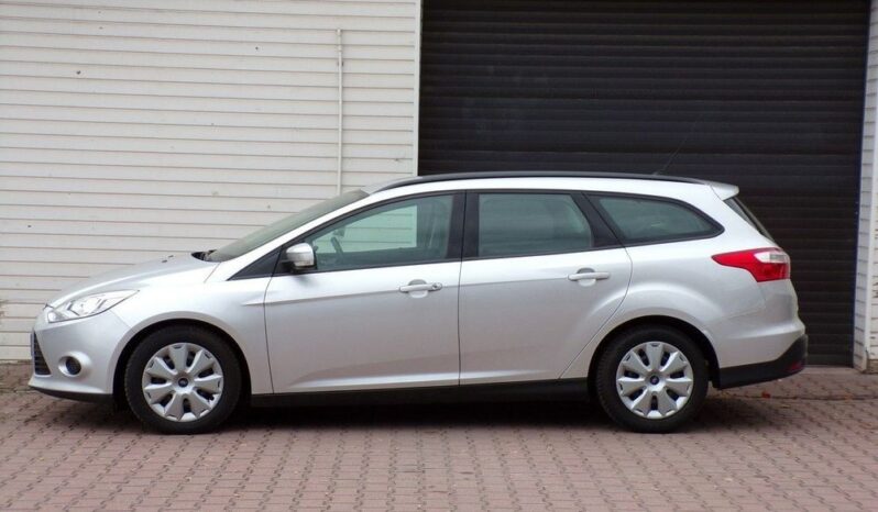 FORD Focus  | FWD (przód) | Manualna | 115 KM | Srebrny full