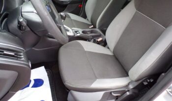 FORD Focus  | FWD (przód) | Manualna | 115 KM | Srebrny full