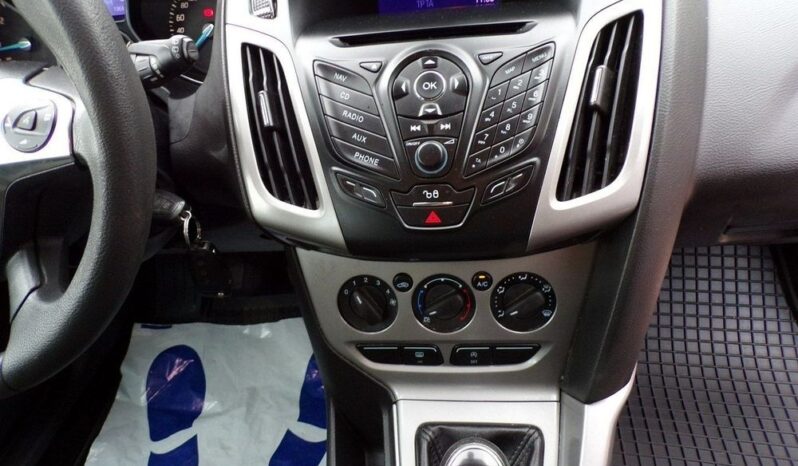 FORD Focus  | FWD (przód) | Manualna | 115 KM | Srebrny full