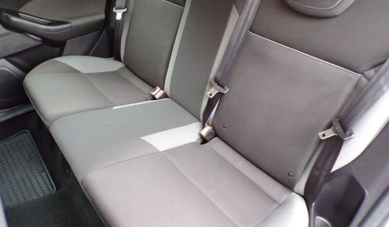 FORD Focus  | FWD (przód) | Manualna | 115 KM | Srebrny full