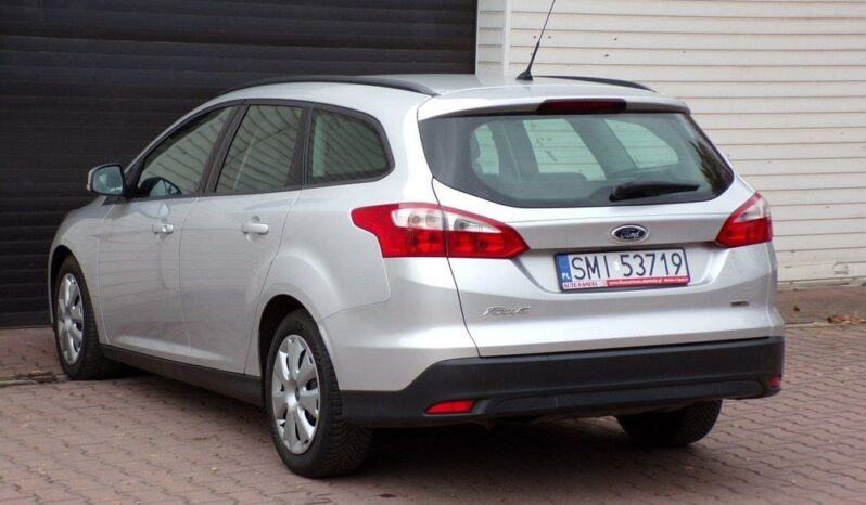 FORD Focus  | FWD (przód) | Manualna | 115 KM | Srebrny full