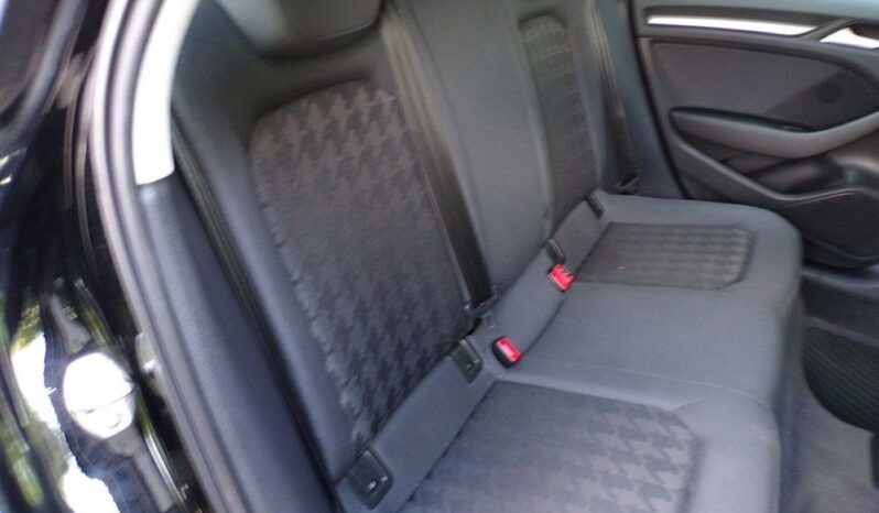 AUDI A3  | FWD (przód) | Manualna | 122 KM | Czarny full