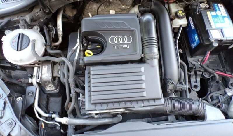 AUDI A3  | FWD (przód) | Manualna | 122 KM | Czarny full