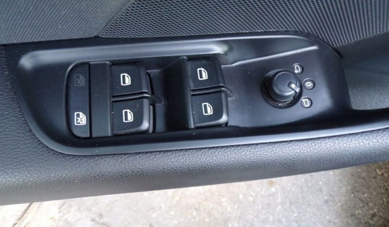 AUDI A3  | FWD (przód) | Manualna | 122 KM | Czarny full