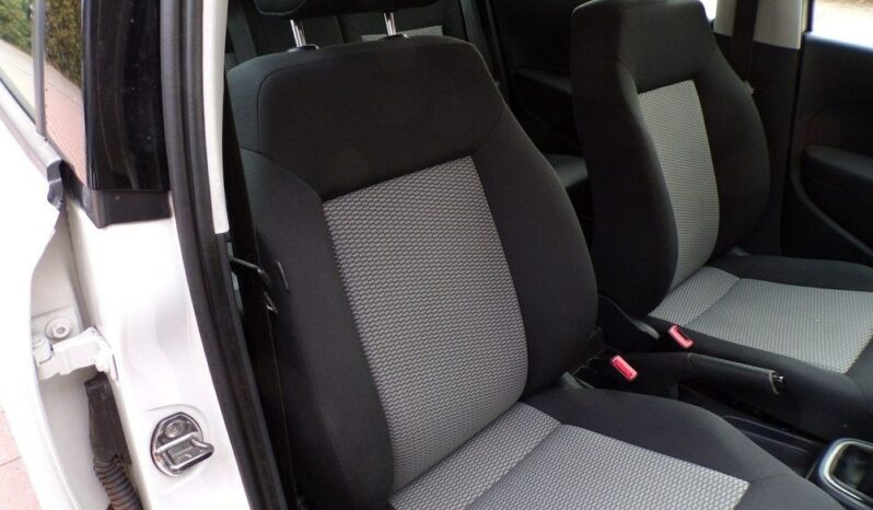 VOLKSWAGEN Polo  | FWD (przód) | Manualna | 86 KM | Biały full