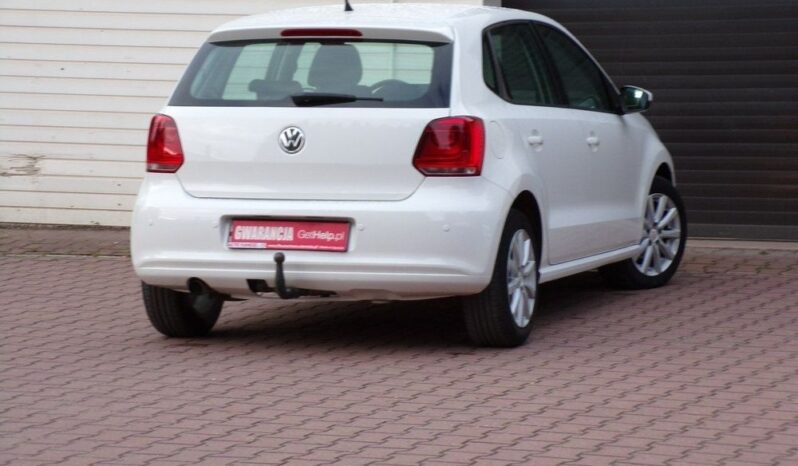 VOLKSWAGEN Polo  | FWD (przód) | Manualna | 86 KM | Biały full