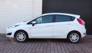 FORD Fiesta  | FWD (przód) | Manualna | 82 KM | Biały full