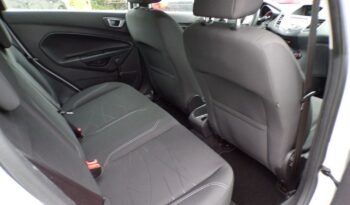 FORD Fiesta  | FWD (przód) | Manualna | 82 KM | Biały full