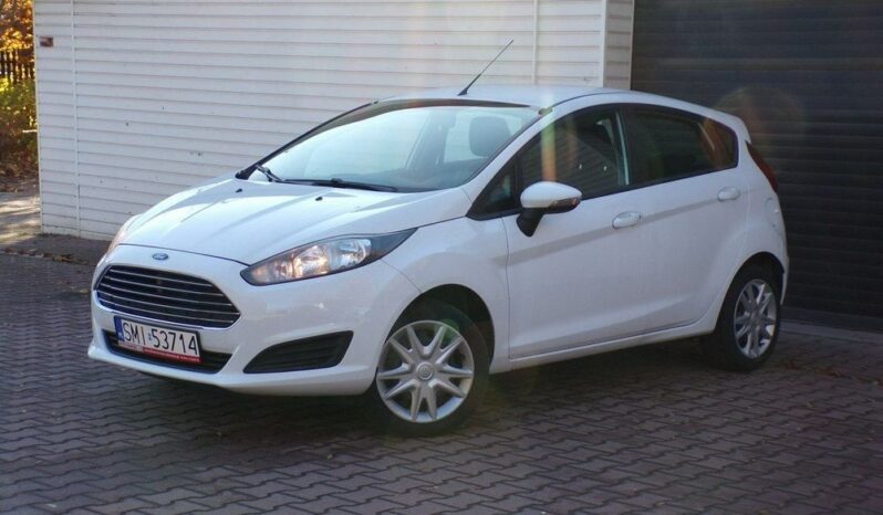 FORD Fiesta  | FWD (przód) | Manualna | 82 KM | Biały full