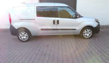 FIAT Doblo  | FWD (przód) | Manualna | 95 KM | Srebrny full