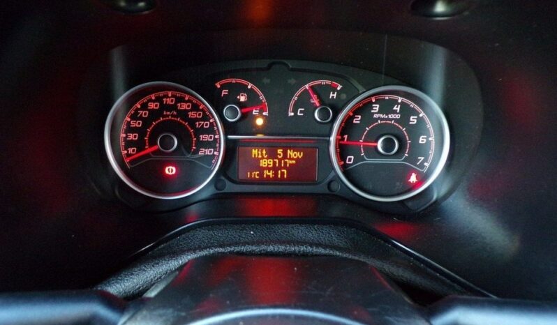 FIAT Doblo  | FWD (przód) | Manualna | 95 KM | Srebrny full