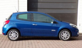 RENAULT Clio  | FWD (przód) | Manualna | 74 KM | Niebieski full