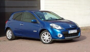 RENAULT Clio  | FWD (przód) | Manualna | 74 KM | Niebieski full