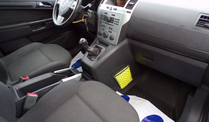 OPEL Zafira  | FWD (przód) | Manualna | 140 KM | Szary full