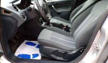 FORD Fiesta  | FWD (przód) | Manualna | 82 KM | Srebrny full