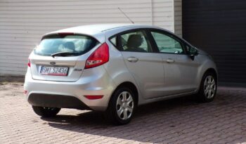 FORD Fiesta  | FWD (przód) | Manualna | 82 KM | Srebrny full