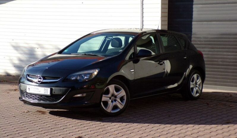 OPEL Astra | FWD (przód) | Manualna | 140 KM | Czarny full