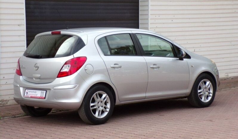OPEL Corsa  | FWD (przód) | Manualna | 85 KM | Srebrny full