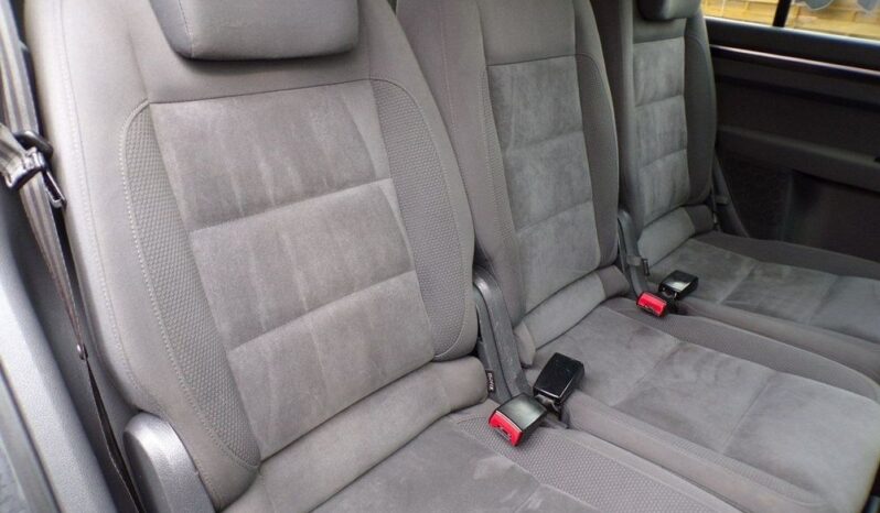 VOLKSWAGEN Touran  | FWD (przód) | Automatyczna | 170 KM | Czarny full