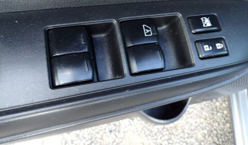 NISSAN Note  | FWD (przód) | Manualna | 80 KM | Szary full