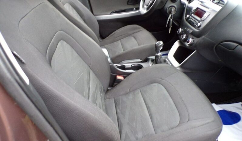 KIA Ceed  | FWD (przód) | Manualna | 100 KM | Brązowy full