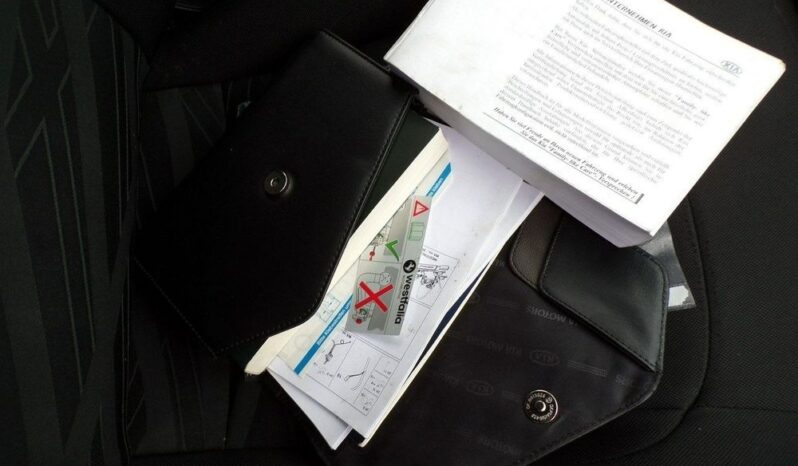 KIA Ceed  | FWD (przód) | Manualna | 100 KM | Brązowy full