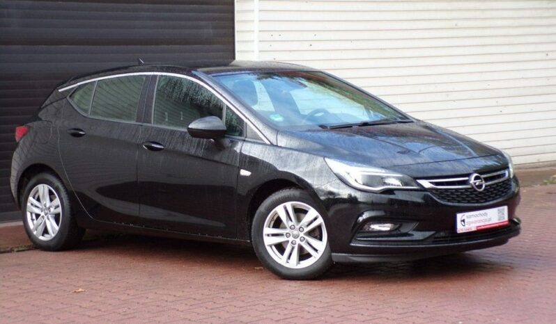 OPEL Astra | FWD (przód) | Manualna | 125 KM | Czarny full