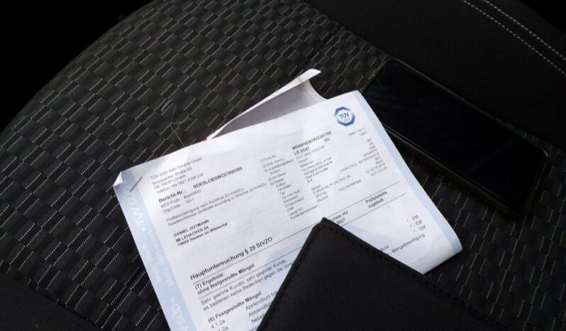 OPEL Astra | FWD (przód) | Manualna | 125 KM | Czarny full