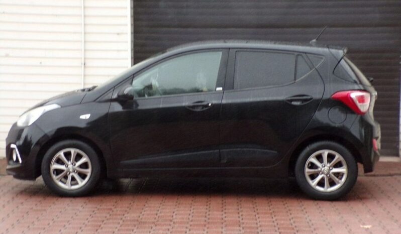 HYUNDAI i10  | FWD (przód) | Manualna | 66 KM | Czarny full